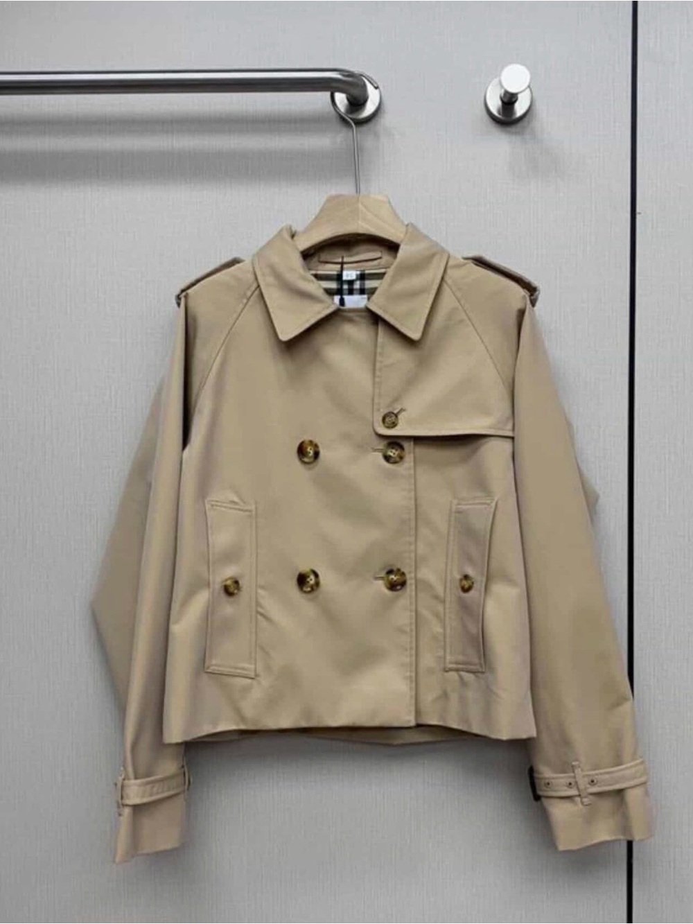Classic Beige Trench Coat - Short Double-Breasted Style